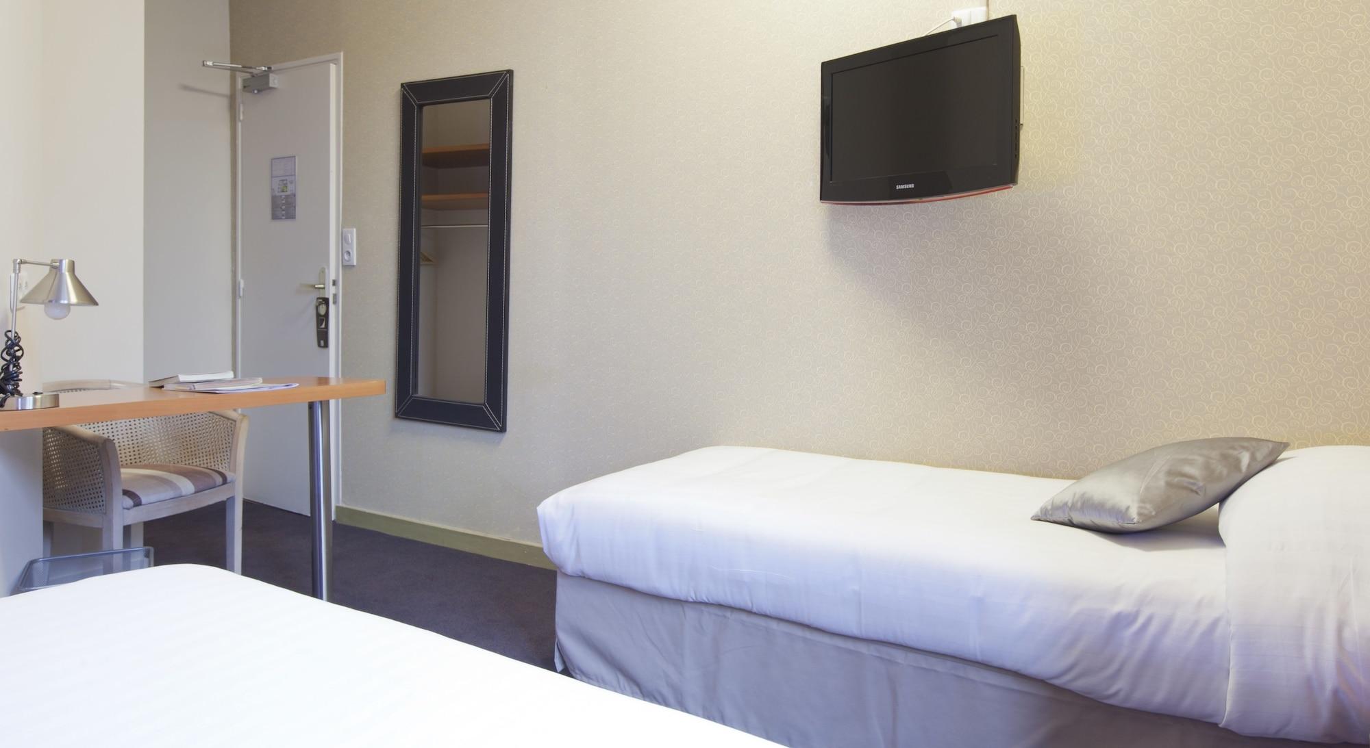 Hotel Logis Duquesne Nantes