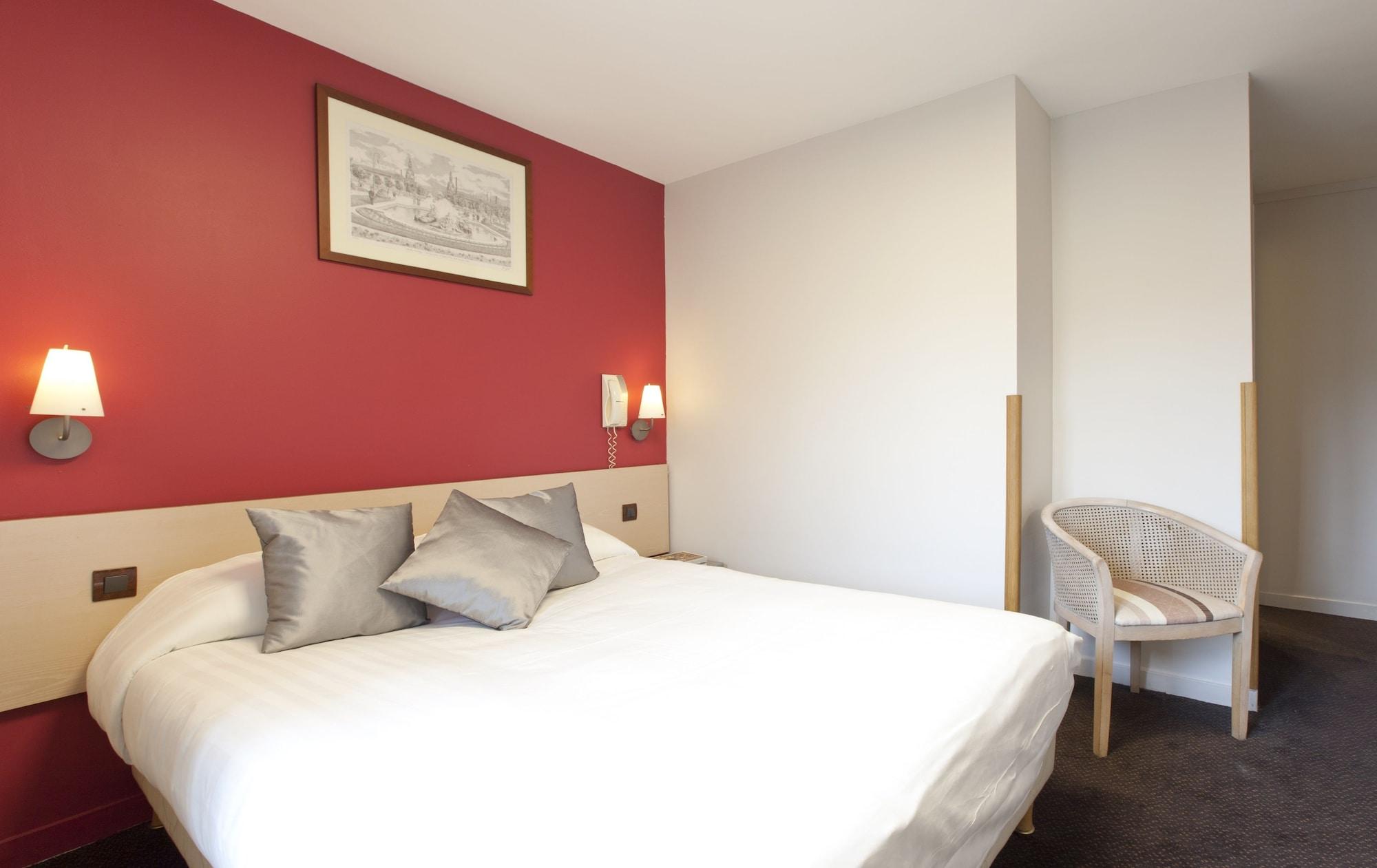Hotel Logis Duquesne
